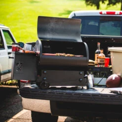 Traeger Tailgater 20 Wood Pellet Grill Black -BBQ Haven Shop 202 36318.1638848882