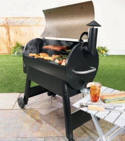 Traeger Pro Series 34 Wood Pellet Grill Bronze -BBQ Haven Shop 341 38545.1638848914