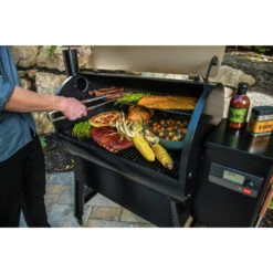 Traeger Pro 780 Wood Pellet WiFi Grill -BBQ Haven Shop 78021 78552.1638848865
