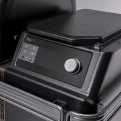 Traeger Ironwood XL Wood Pellet Bluetooth And WiFi Grill And Smoker -BBQ Haven Shop 8082912 A V4.eps High 46962.1677603003